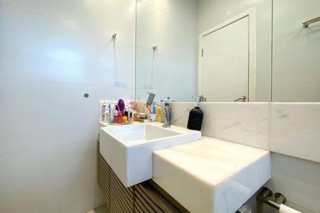 Apartamento à venda com 160m², 3 quartos e 2 vagasBanheiro da Suíte 1