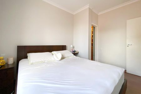 Apartamento à venda com 160m², 3 quartos e 2 vagasSuite 1