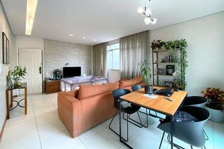 Sala de apartamento à venda com 3 quartos, 160m² em Ouro Preto, Belo Horizonte