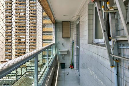 Apartamento para alugar com 40m², 1 quarto e 1 vagaSacada 