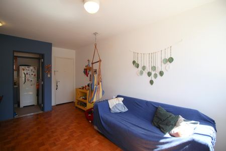 Apartamento à venda com 73m², 2 quartos e 1 vagaSala