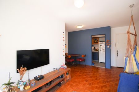 Apartamento à venda com 73m², 2 quartos e 1 vaga Apartamento à venda com 73m², 2 quartos e 1 vagaSala