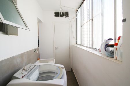 Apartamento à venda com 73m², 2 quartos e 1 vaga Apartamento à venda com 73m², 2 quartos e 1 vagaÁrea de Serviço