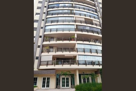 Apartamento para alugar com 240m², 4 quartos e 4 vagas Apartamento para alugar com 240m², 4 quartos e 4 vagasfachada