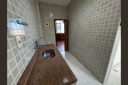 Apartamento à venda com 49m², 2 quartos e 1 vagaCozinha