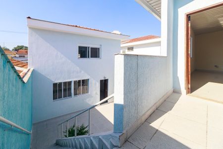 Casa à venda com 190m², 3 quartos e 6 vagasQuintal