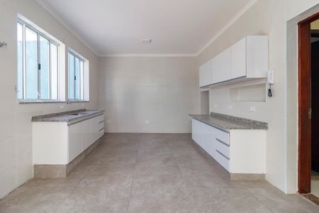 Casa à venda com 190m², 3 quartos e 6 vagasCozinha