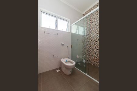 Casa à venda com 190m², 3 quartos e 6 vagasBanheiro