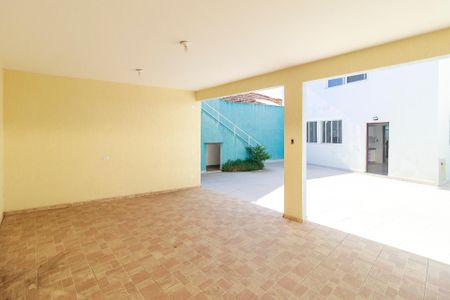 Casa à venda com 190m², 3 quartos e 6 vagasÁrea Coberta