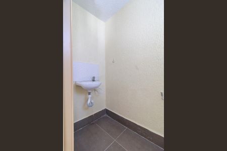 Casa à venda com 190m², 3 quartos e 6 vagasEdícula - Banheiro