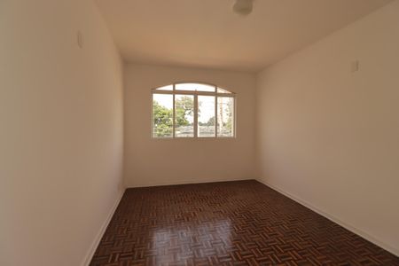 Sala de apartamento à venda com 2 quartos, 82m² em Parque Jaçatuba, Santo André