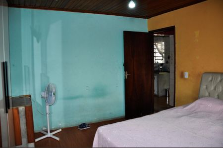 Casa à venda com 150m², 2 quartos e 2 vagas Casa à venda com 150m², 2 quartos e 2 vagasDetalhe - Quarto 01