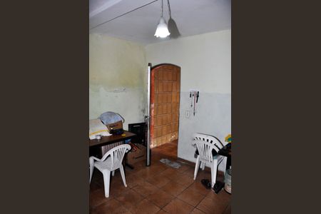 Casa à venda com 150m², 2 quartos e 2 vagas Casa à venda com 150m², 2 quartos e 2 vagasDetalhe - Quarto 02