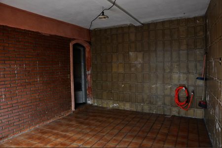 Casa à venda com 150m², 2 quartos e 2 vagas Casa à venda com 150m², 2 quartos e 2 vagasGaragem