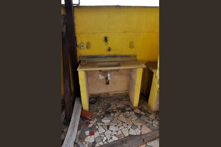 Casa à venda com 150m², 2 quartos e 2 vagas Casa à venda com 150m², 2 quartos e 2 vagasDetalhe - Churrasqueira