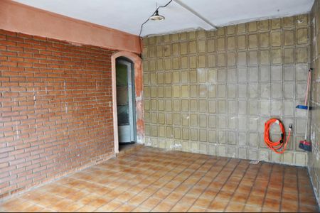 Casa à venda com 150m², 2 quartos e 2 vagas Casa à venda com 150m², 2 quartos e 2 vagasGaragem