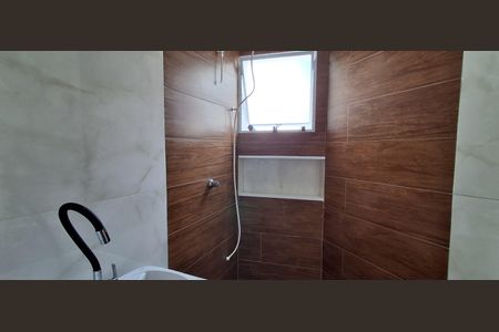 Casa para alugar com 80m², 2 quartos e sem vagaBanheiro Suíte 2