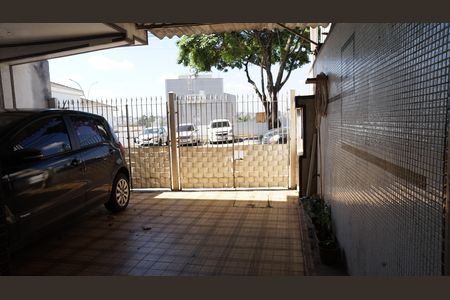 Casa à venda com 110m², 3 quartos e 2 vagasGaragem