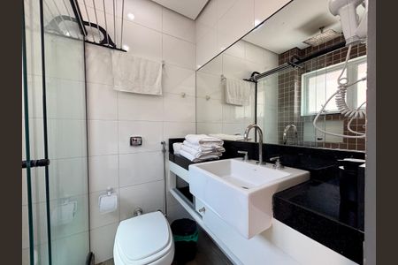 Apartamento à venda com 62m², 2 quartos e sem vagaBanheiro social 1