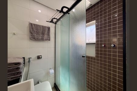 Apartamento à venda com 62m², 2 quartos e sem vagaBanheiro social 1