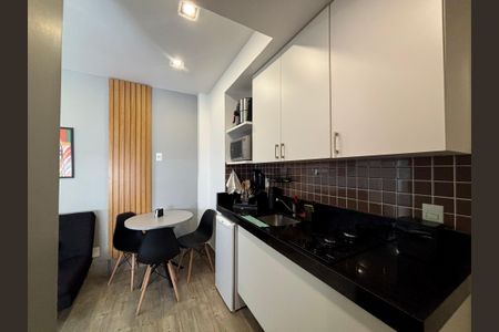 Apartamento à venda com 62m², 2 quartos e sem vagaCozinha 2