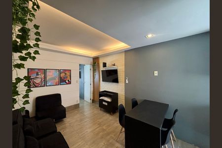 Apartamento à venda com 62m², 2 quartos e sem vagaSala