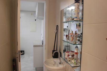 Apartamento à venda com 169m², 3 quartos e 3 vagasLavabo da Área de Serviço