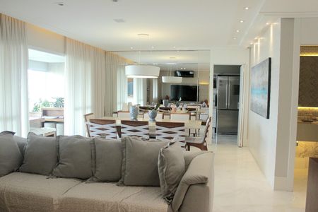 Sala  de apartamento à venda com 3 quartos, 169m² em Jardim Santa Mena, Guarulhos