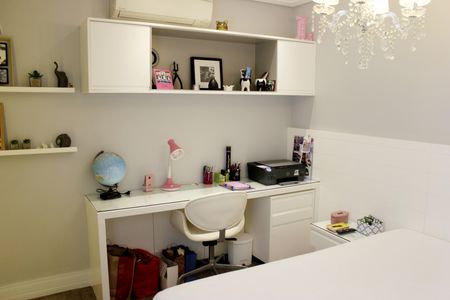 Apartamento à venda com 169m², 3 quartos e 3 vagasSuíte 2