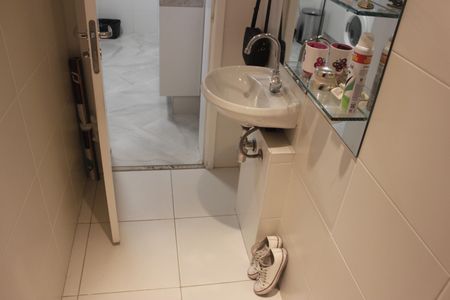 Apartamento à venda com 169m², 3 quartos e 3 vagasLavabo da Área de Serviço
