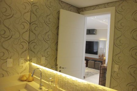 Apartamento à venda com 169m², 3 quartos e 3 vagasLavabo 1