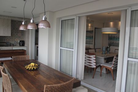 Apartamento à venda com 169m², 3 quartos e 3 vagasVaranda Gourmet 