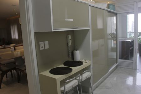 Apartamento à venda com 169m², 3 quartos e 3 vagasCozinha