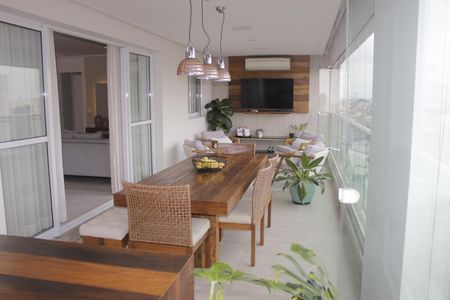 Apartamento à venda com 169m², 3 quartos e 3 vagasVaranda Gourmet 