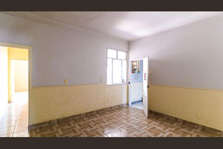 Sala de apartamento para alugar com 2 quartos, 75m² em Pilares, Rio de Janeiro