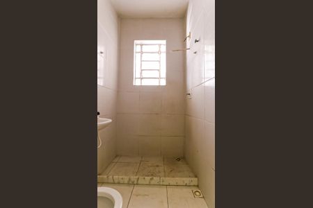 Apartamento para alugar com 75m², 2 quartos e sem vagaBanheiro