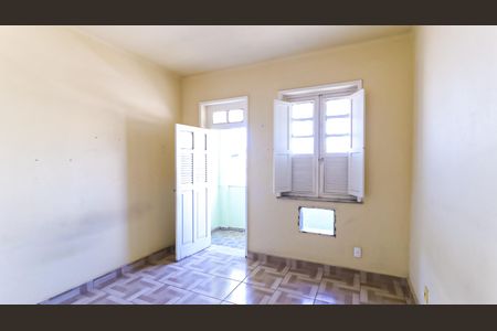 Apartamento para alugar com 75m², 2 quartos e sem vagaQuarto 