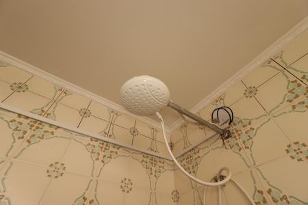 Apartamento à venda com 82m², 2 quartos e 1 vagaBanheiro - Chuveiro