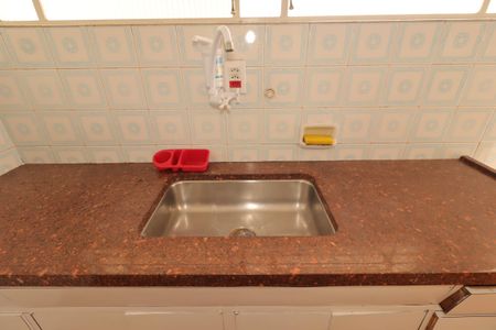 Apartamento à venda com 82m², 2 quartos e 1 vagaCozinha - Pia