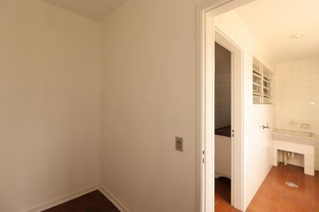 Apartamento à venda com 82m², 2 quartos e 1 vagaQuarto de Serviço