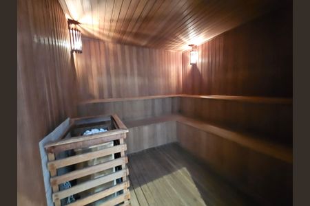 Apartamento à venda com 92m², 2 quartos e 2 vagas Apartamento à venda com 92m², 2 quartos e 2 vagasSaúna