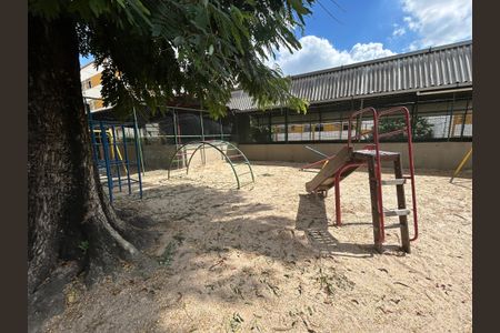 Apartamento para alugar com 50m², 3 quartos e 2 vagasÁrea comum - Playground