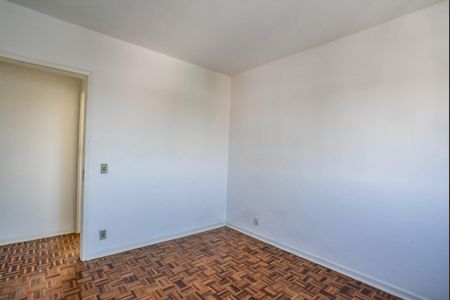 Apartamento à venda com 82m², 2 quartos e 1 vagaQuarto 2