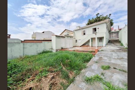 Casa à venda com 458m², 3 quartos e 7 vagasQuintal