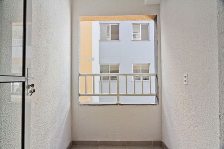 Apartamento para alugar com 29m², 2 quartos e sem vaga Apartamento para alugar com 29m², 2 quartos e sem vagaVaranda