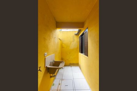 Casa para alugar com 31m², 1 quarto e sem vaga Casa para alugar com 31m², 1 quarto e sem vagaÁrea de Serviço