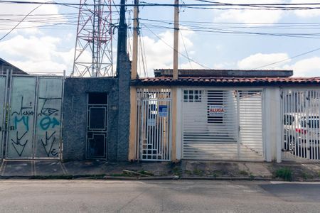 Casa para alugar com 31m², 1 quarto e sem vaga Casa para alugar com 31m², 1 quarto e sem vagaFachada