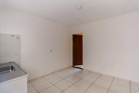 Casa para alugar com 31m², 1 quarto e sem vaga Casa para alugar com 31m², 1 quarto e sem vagaCozinha