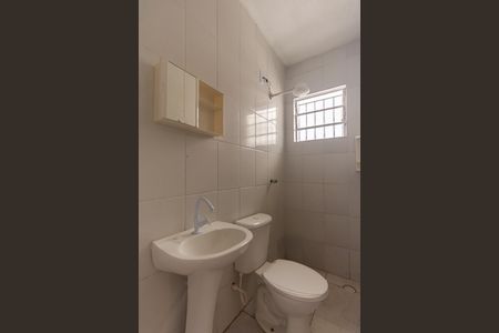 Casa para alugar com 31m², 1 quarto e sem vaga Casa para alugar com 31m², 1 quarto e sem vagaBanheiro