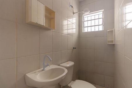 Casa para alugar com 31m², 1 quarto e sem vaga Casa para alugar com 31m², 1 quarto e sem vagaBanheiro